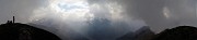 37 Panoramica dal Pizzo Vescovo al Monte Brate